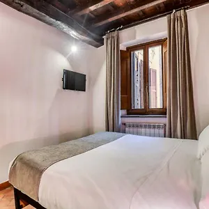 Luxury Navona Pensión