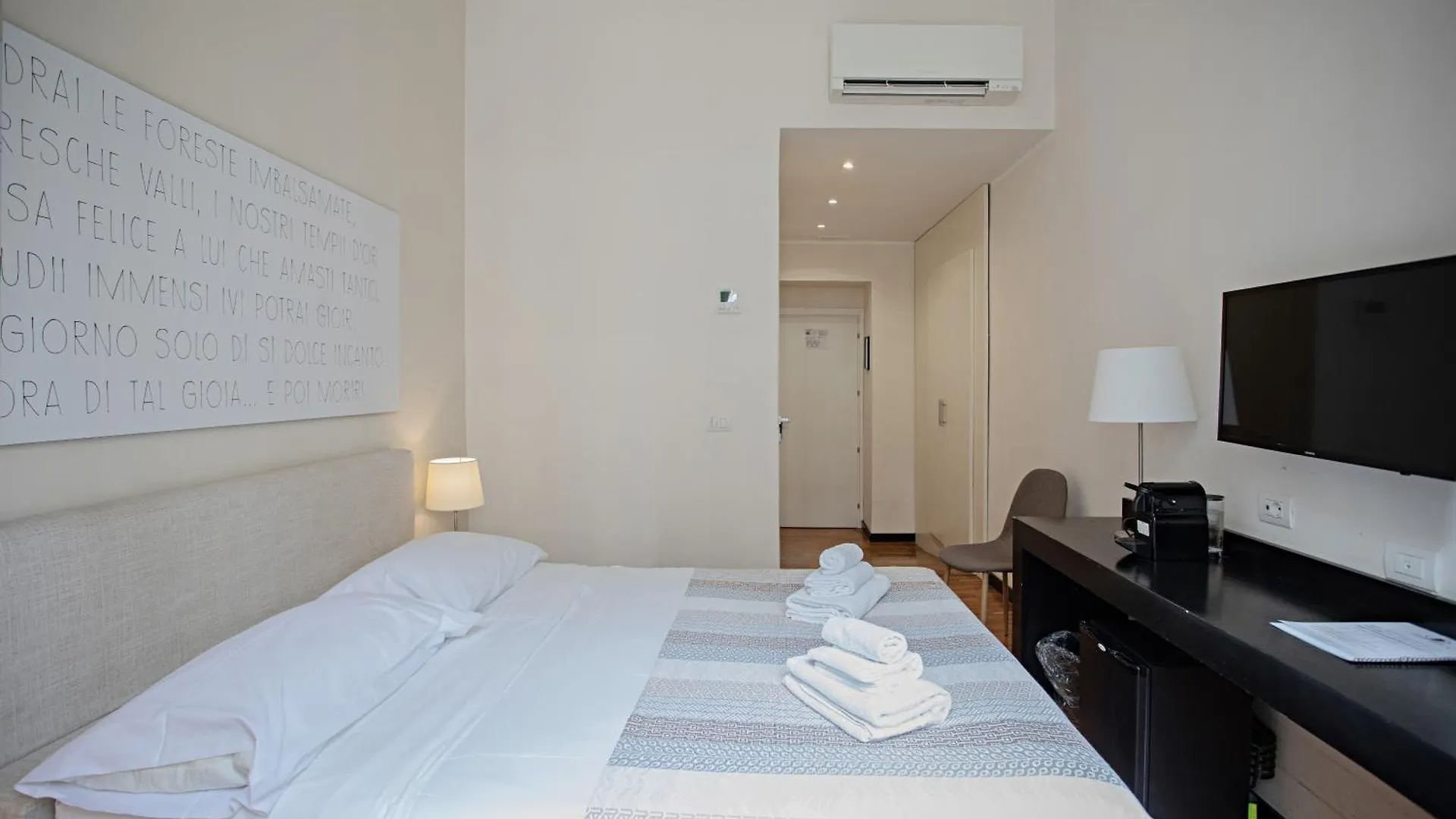 Operadreams2 Bed & Breakfast Rome 0*,  Italy